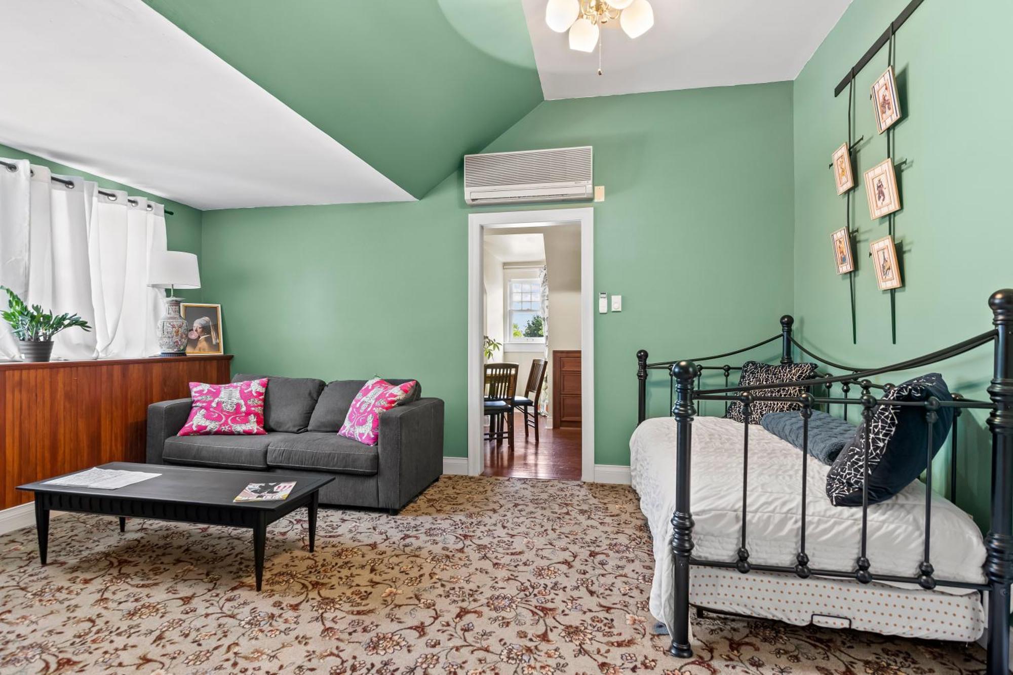 Hotel The Pasfield House à Springfield Extérieur photo